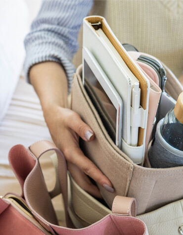 Como manter a bolsa organizada Como manter a bolsa organizada